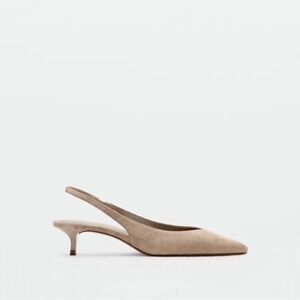 Minimalistic suede slingbacks